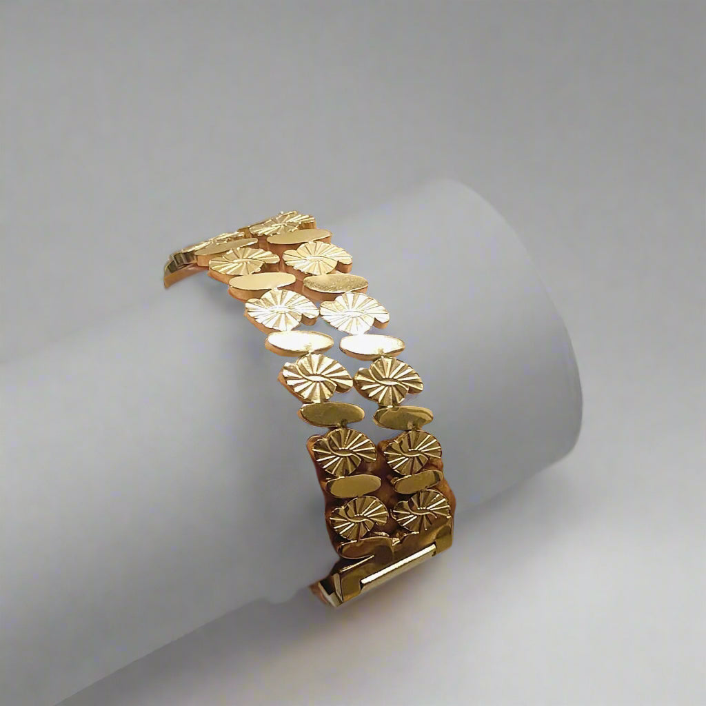 classic gold plated Bracelet