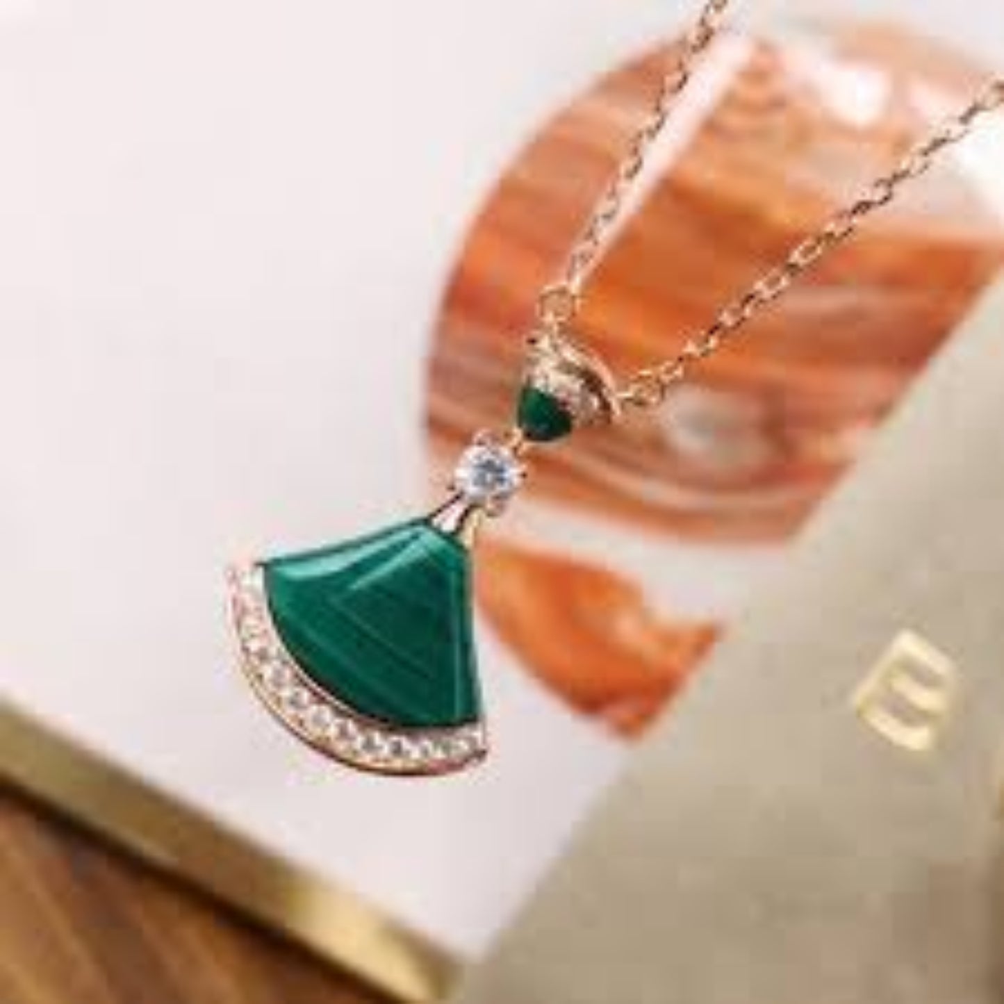 Green Savarna Classic Neclace