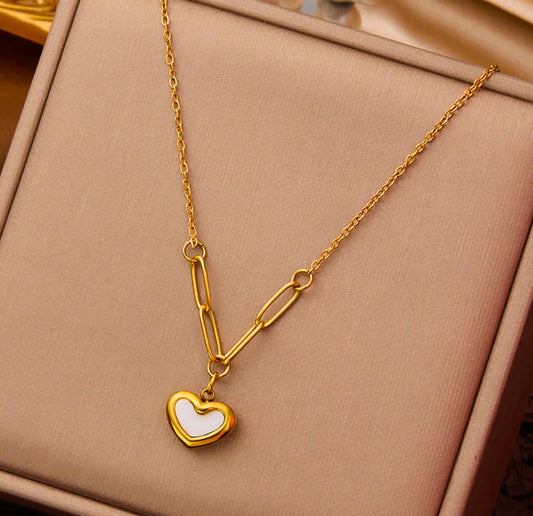 Antitarnesh Gold Heart Plated pendant