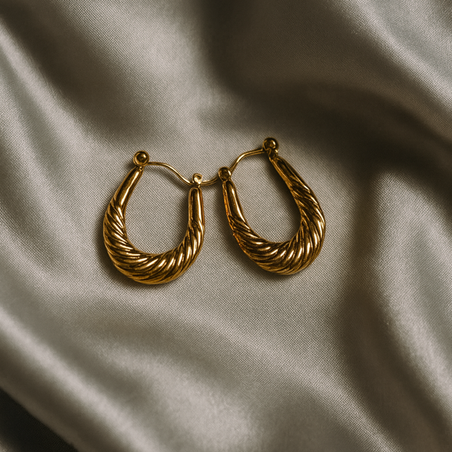 Oval Shape Antitarnish Earring