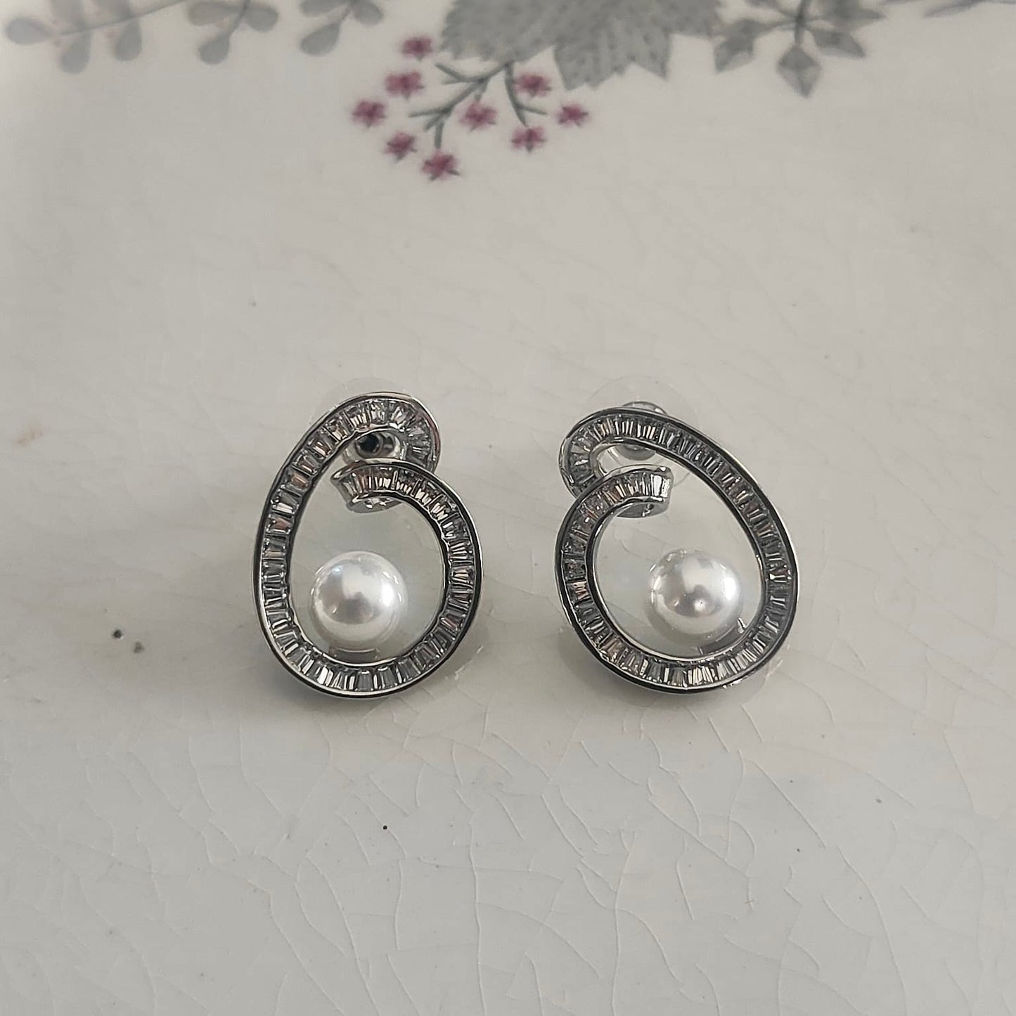 Korean pearl Classic oasis Earring