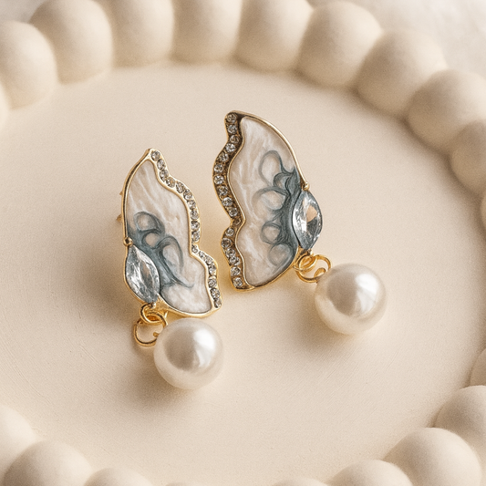 Peral Wing Huggies Earring