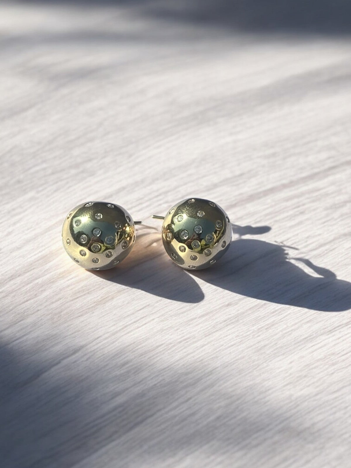 Gold plated spherical stud