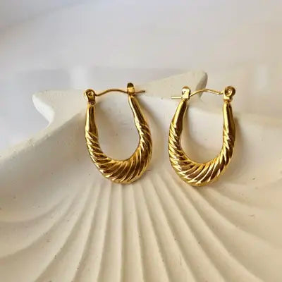 Oval Shape Antitarnish Earring