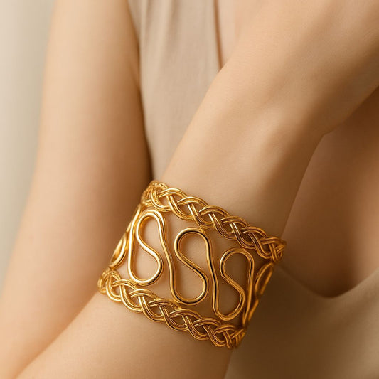 Royal Gold plated Handcuff