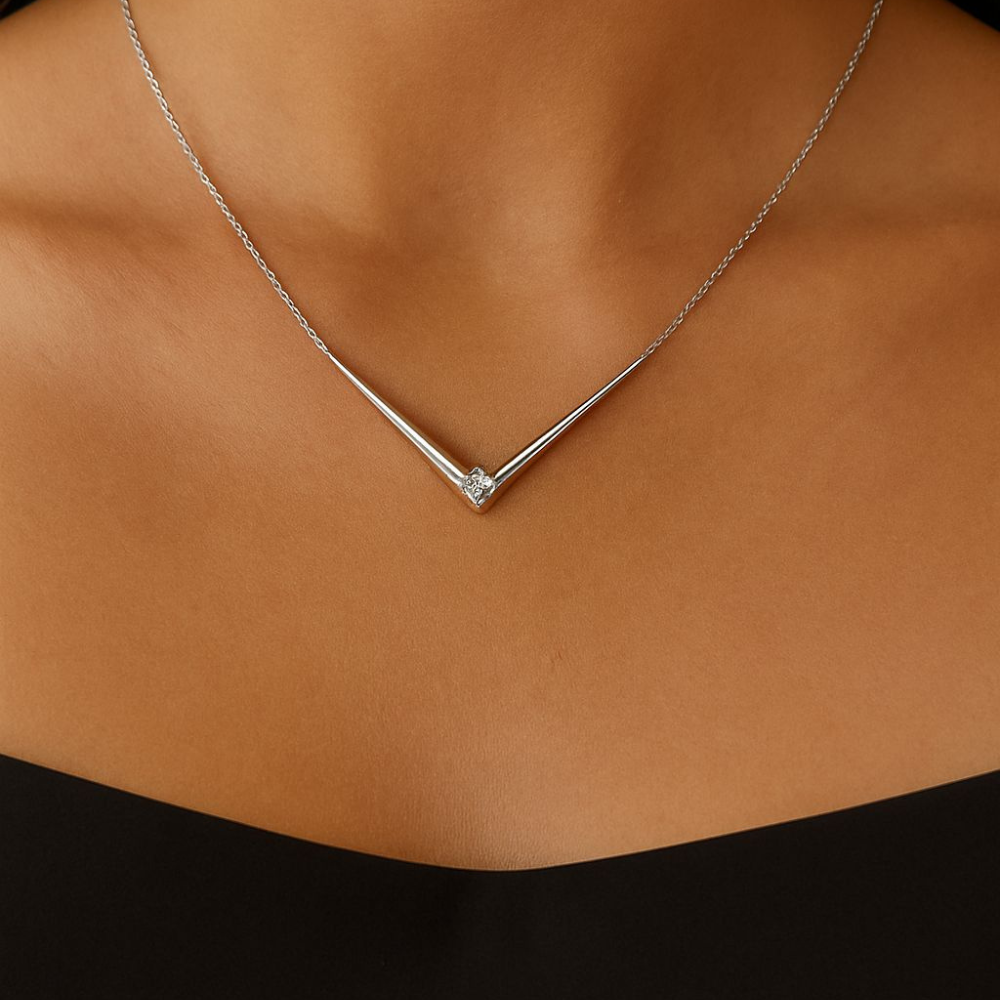 925 V shape Pendant