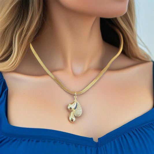 gold necklace