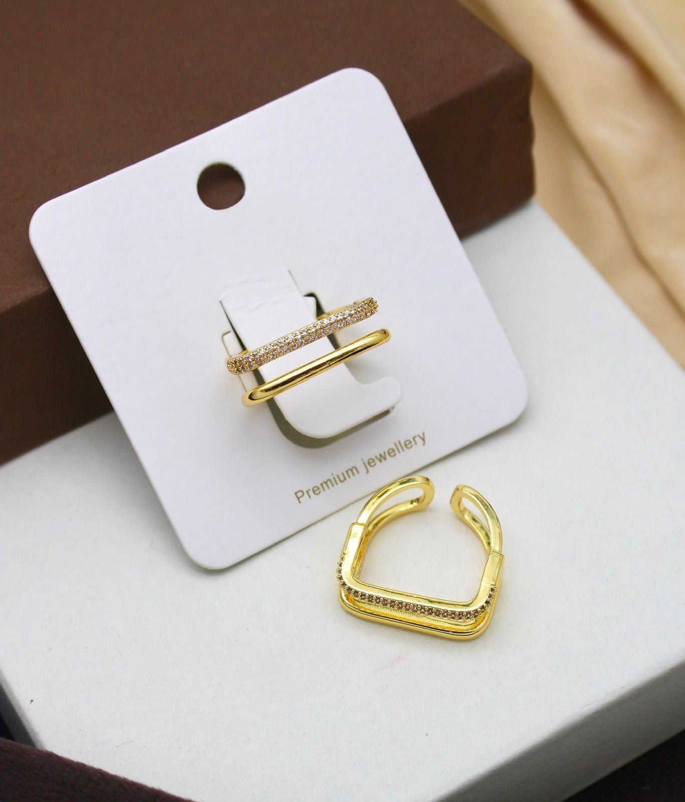 Antitarnesh Geometric Ring