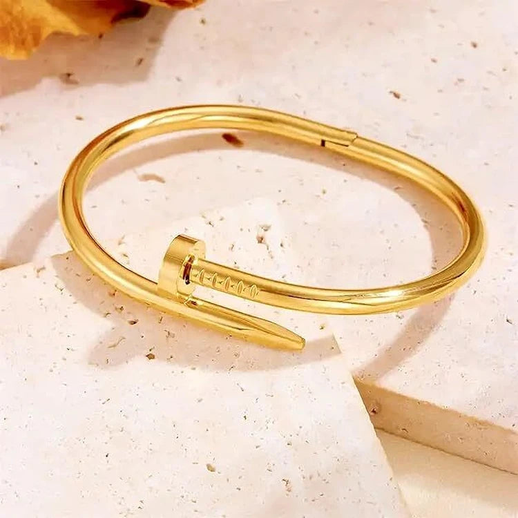Nail Carter Bracelet