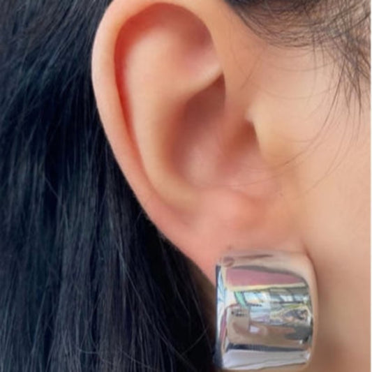 Silver Hoop